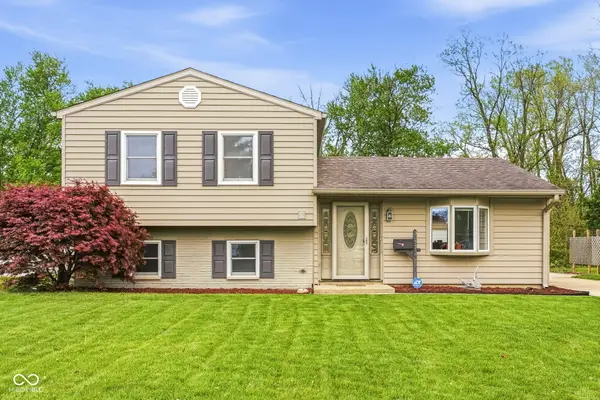 3077 Hawcreek Boulevard, Columbus, IN 47203