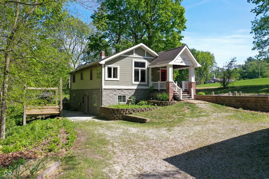 8465 Valley View Drive, Martinsville, IN 46151 - #2