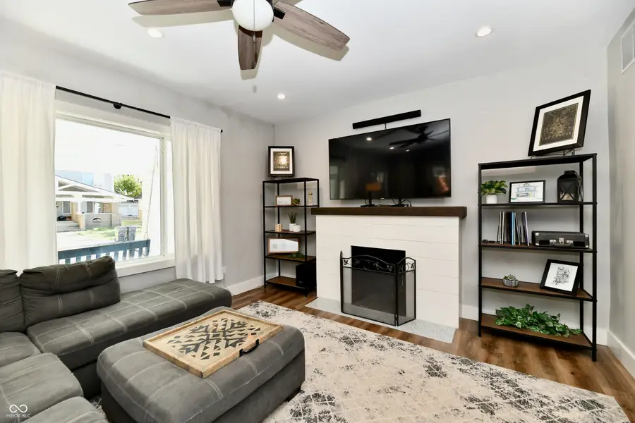 3832 Carrollton Avenue, Indianapolis, IN 46205 - #3