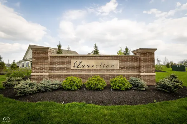 8615 Hudson Way, Brownsburg, IN 46112