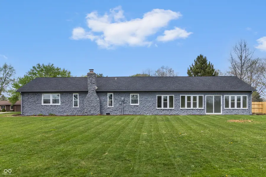 1281 Fox Trail Drive E, New Palestine, IN 46163 - #3