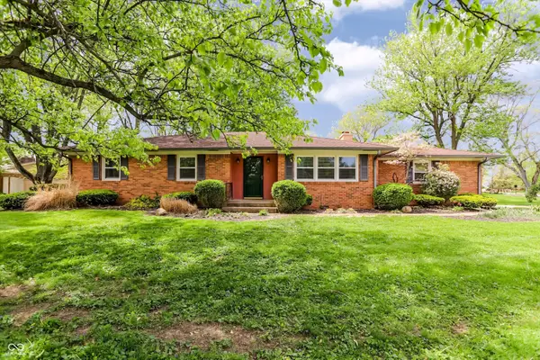 7010 Grosvenor Place, Indianapolis, IN 46220