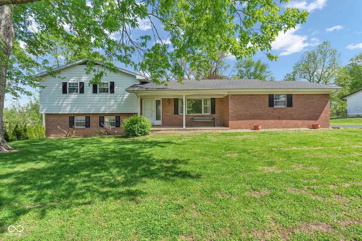 2174 W Old Waynetown Road, Crawfordsville, IN 47933 - #1