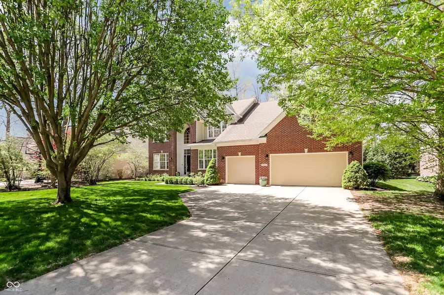 6834 Woodhaven Place, Zionsville, IN 46077 - #3