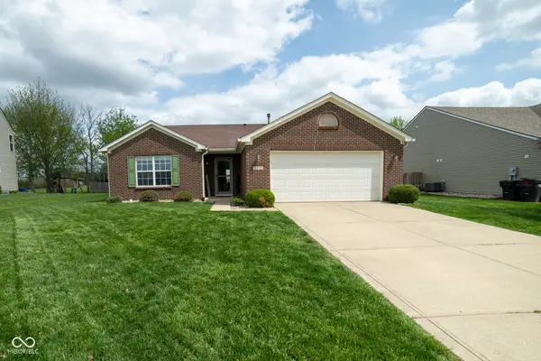 5573 Breaburn Road, Bargersville, IN 46106