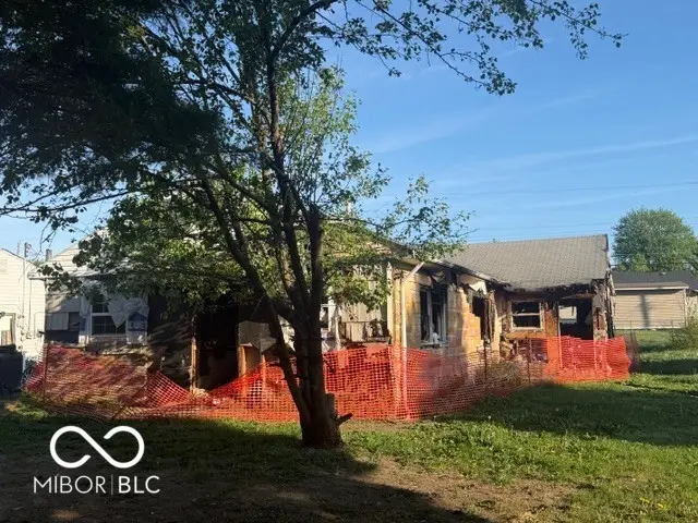 2226 Admiral Drive, Indianapolis, IN 46219 - #2