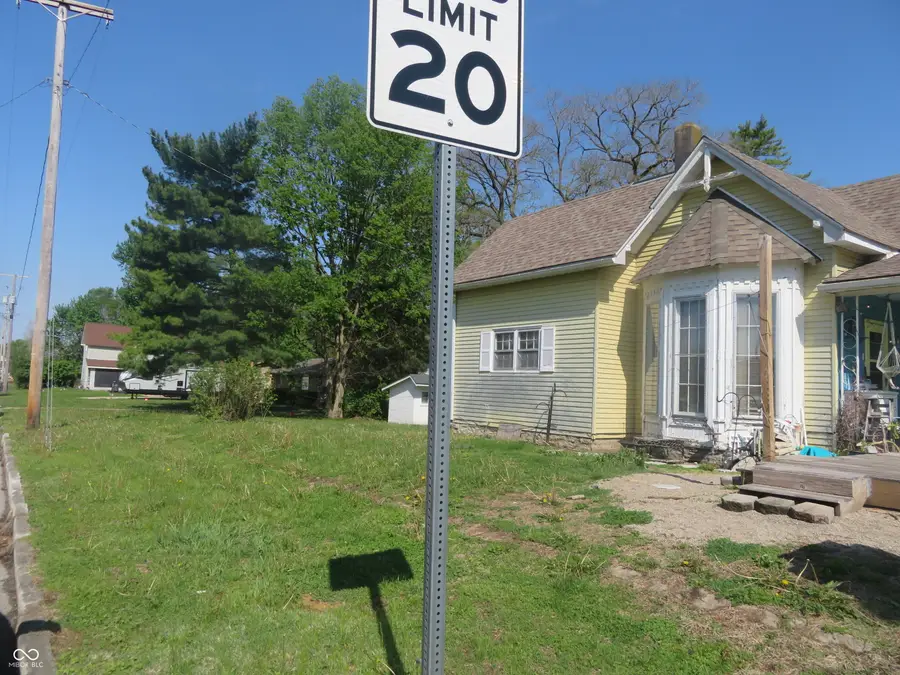 202 N West Street, Alexandria, IN 46001 - #3