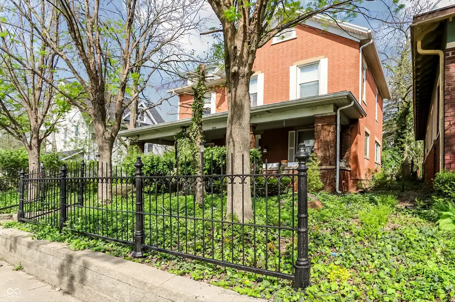 506 S Washington Street, Crawfordsville, IN 47933 - #2