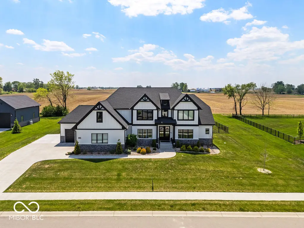 3966 Chapel Hill Court, Bargersville, IN 46106 - #1