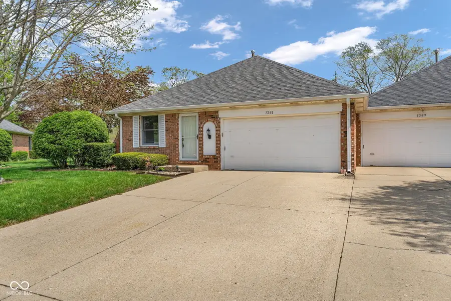 1281 E Holiday Lane #16, Brownsburg, IN 46112 - #2