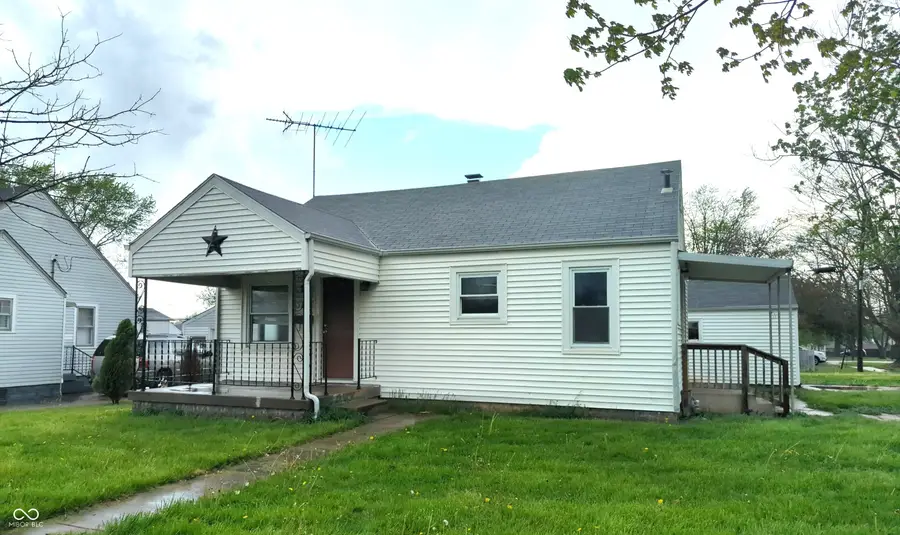 616 W 38th Street, Anderson, IN 46013 - #3