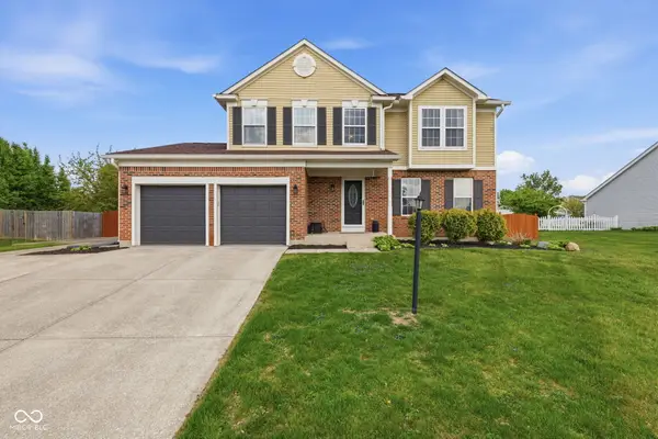 721 Creston Point Circle, Indianapolis, IN 46239
