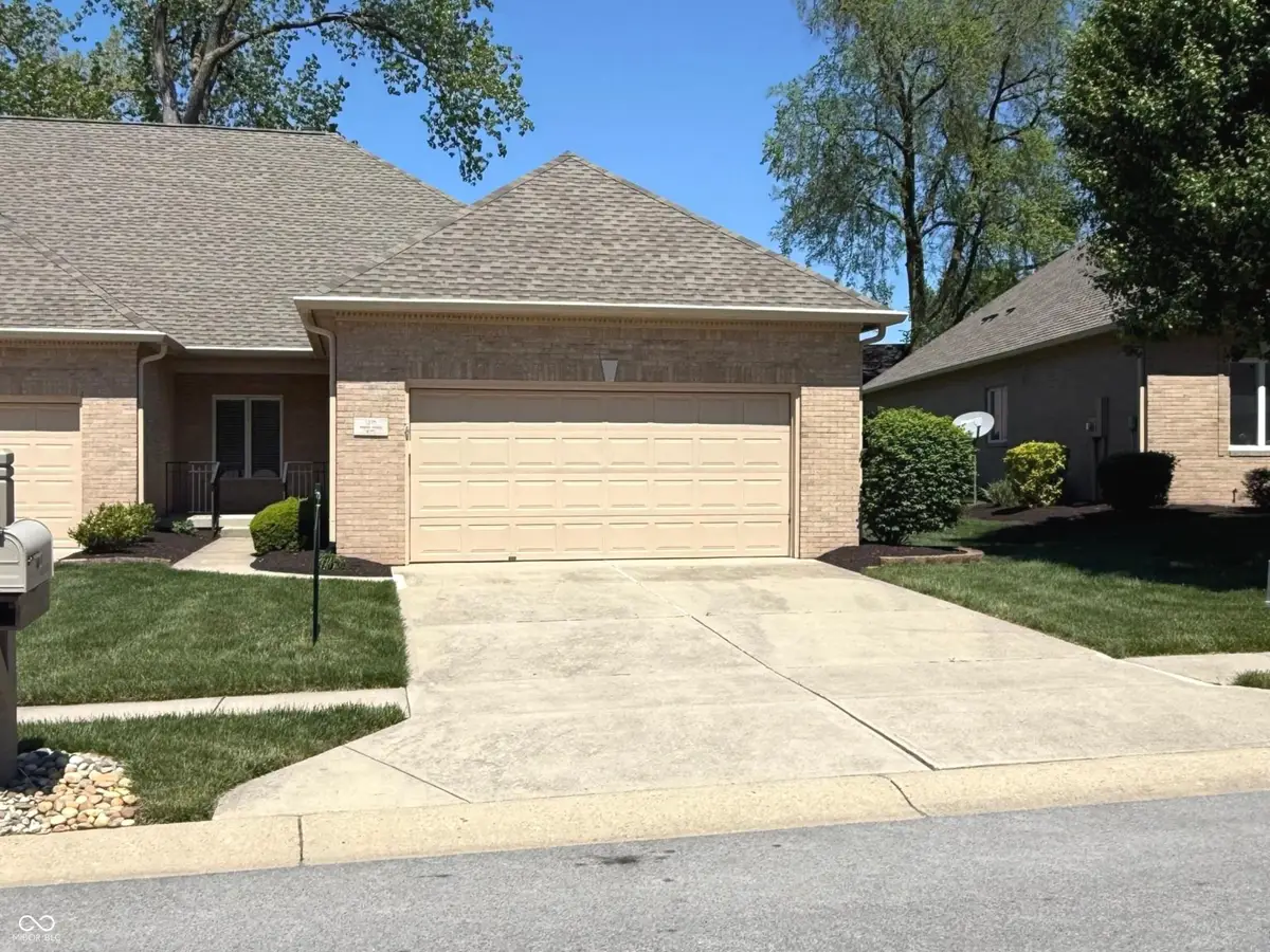 1370 Heron Ridge Boulevard, Greenwood, IN 46143 - #1