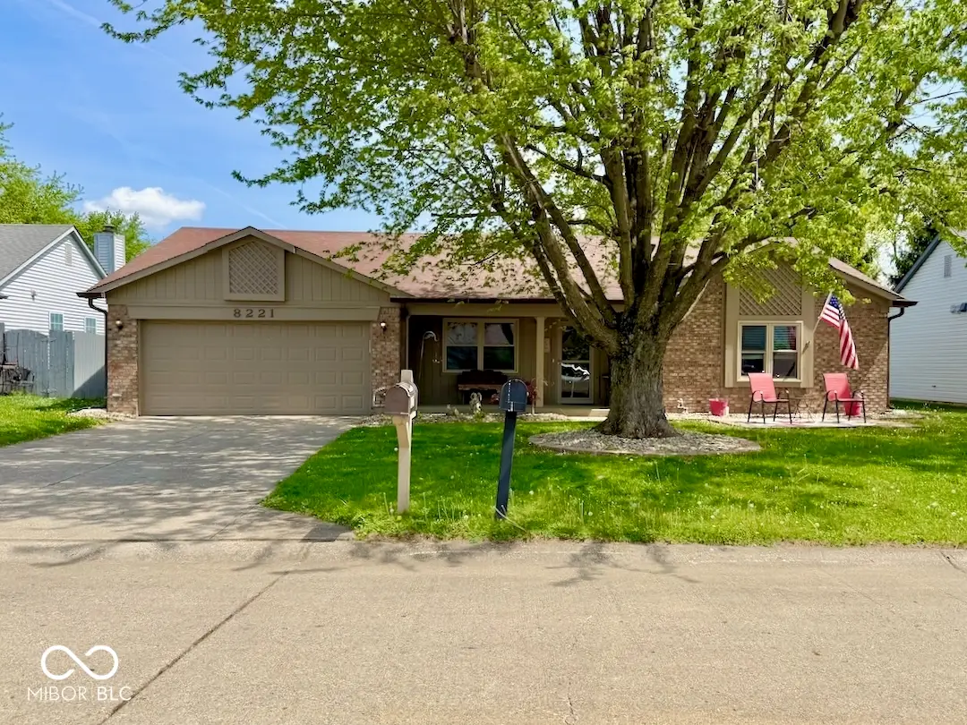 8221 Rob Lane, Indianapolis, IN 46237 - #1