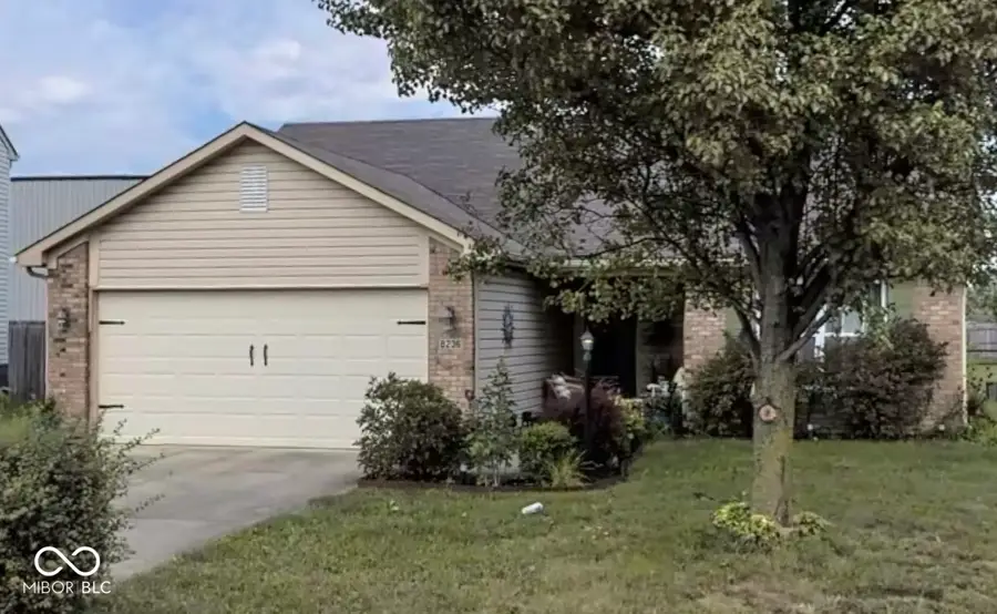 8236 Brambleberry Drive, Indianapolis, IN 46239 - #2