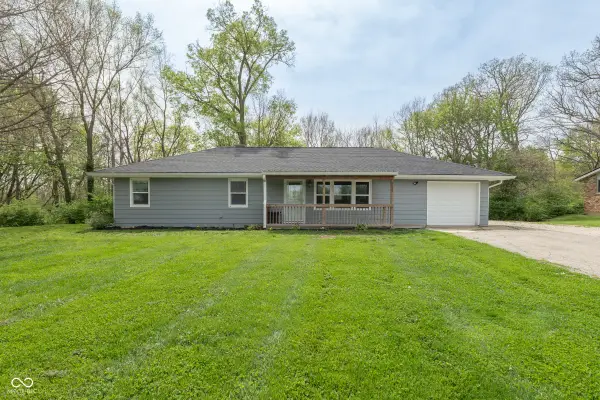 9625 W River Valley Road, Yorktown, IN 47396