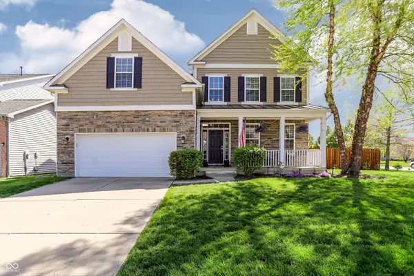 6121 Golden Eagle Drive, Zionsville, IN 46077