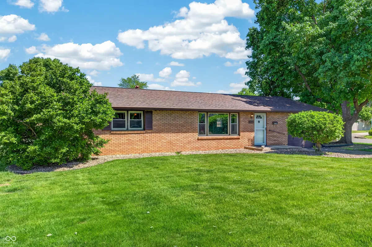 2240 Sims Drive, Columbus, IN 47203 - #1