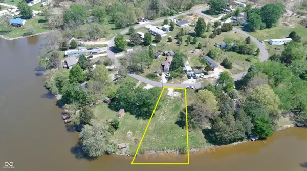 3394 Rothshire Circle, North Vernon, IN 47265