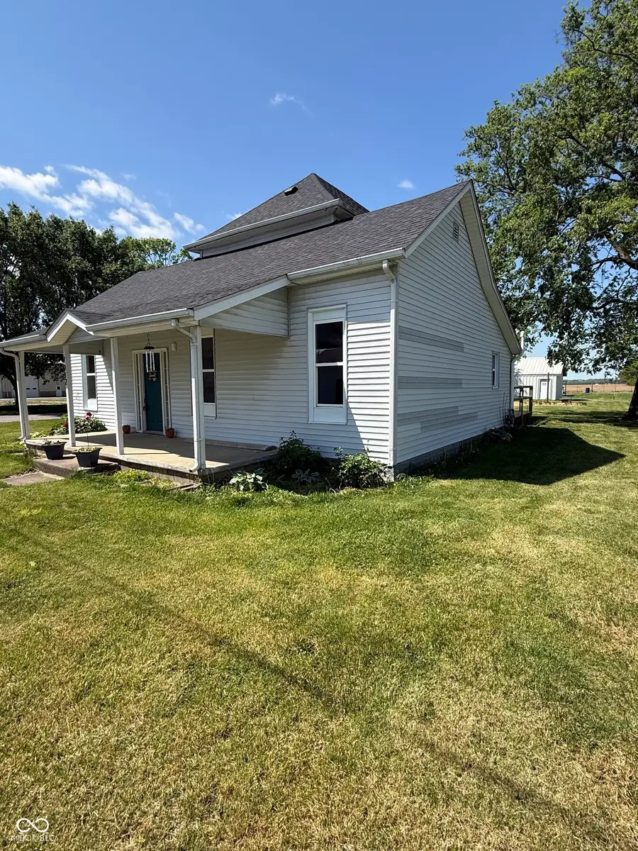 7912 N Depot Street, Clifford, IN 47226 - #3