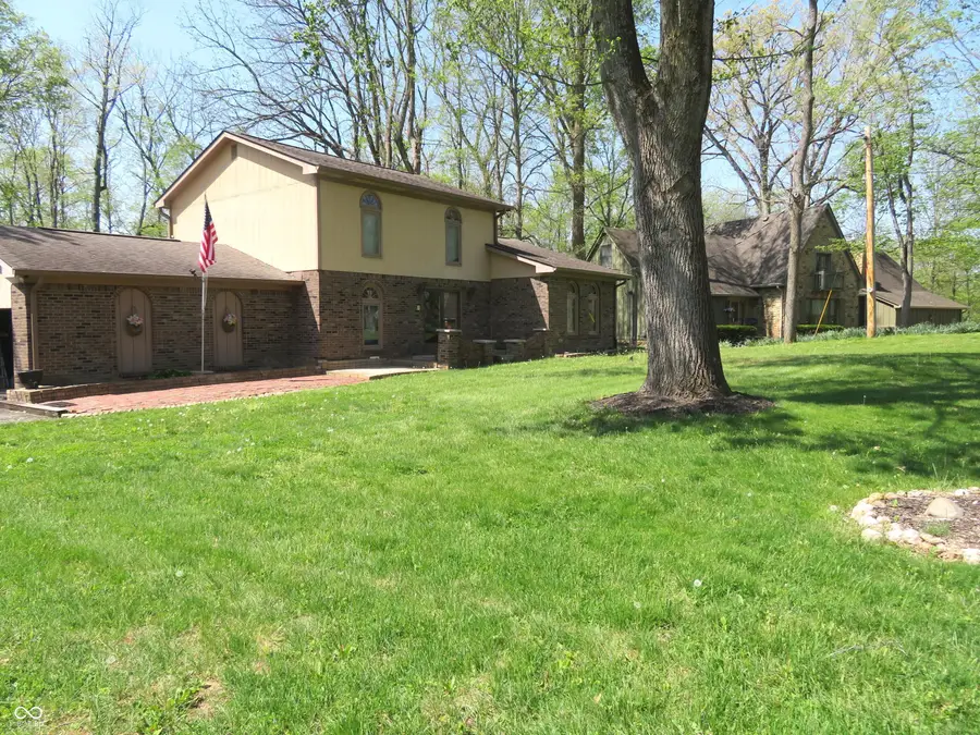 3318 Timberbrook Court, Danville, IN 46122 - #2