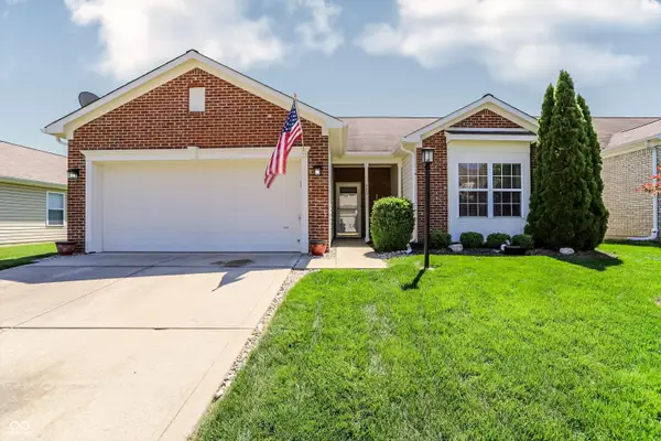823 Daybreak Drive, Avon, IN 46123