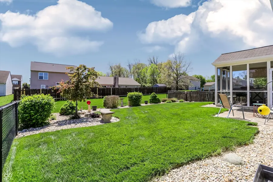 823 Daybreak Drive, Avon, IN 46123 - #2