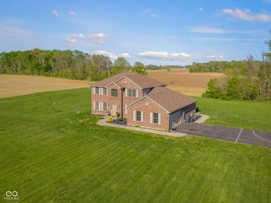 11005 N County Road 425 E, Hope, IN 47246 - #3