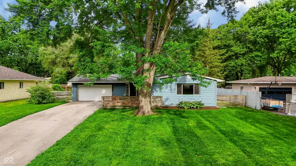 6834 N Oxford Street, Indianapolis, IN 46220