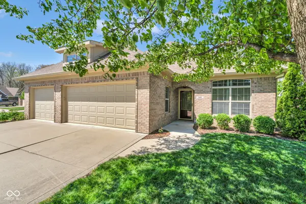 5666 Augusta Woods Drive, Plainfield, IN 46168