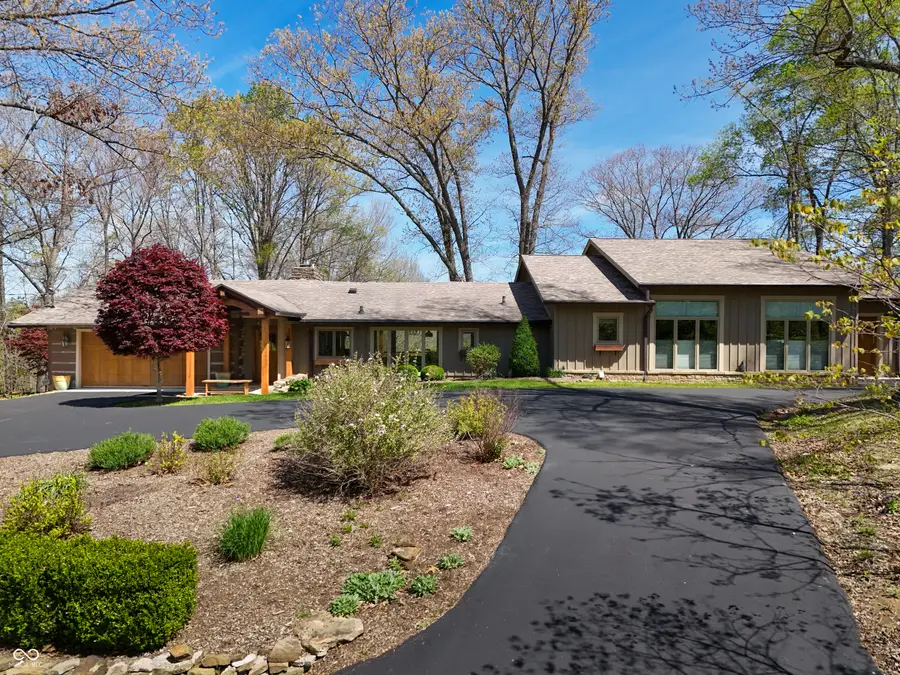 488 Town Hill Road E, Nashville, IN 47448 - #3