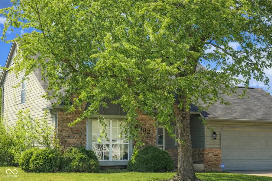 4002 Sunshine Avenue, Indianapolis, IN 46228 - #2