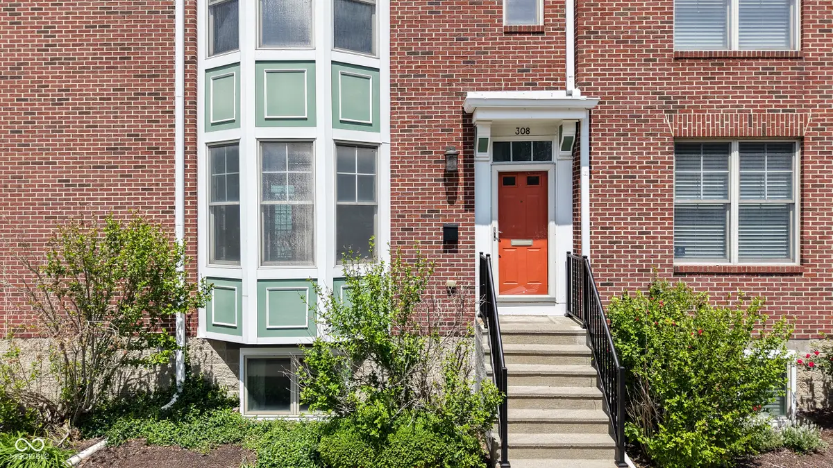308 E 10th Street, Indianapolis, IN 46202 - #1