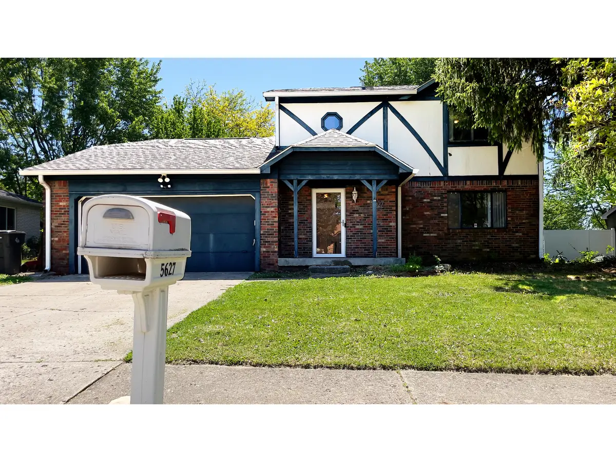 5627 Hill Rise Drive, Indianapolis, IN 46237 - #1