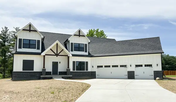 9184 Manship Lane, Fortville, IN 46040