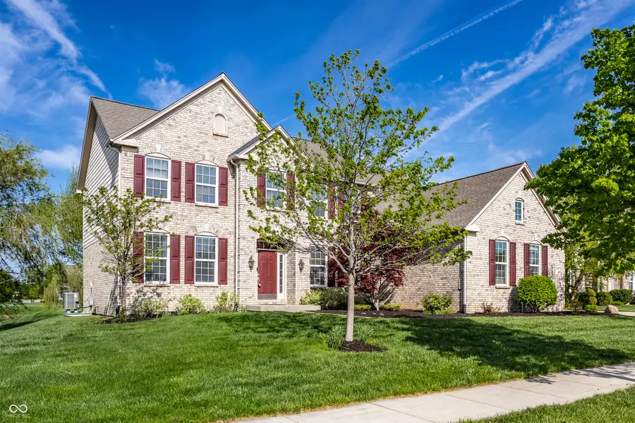 13896 Twin Lakes Circle E, Carmel, IN 46074 - #2