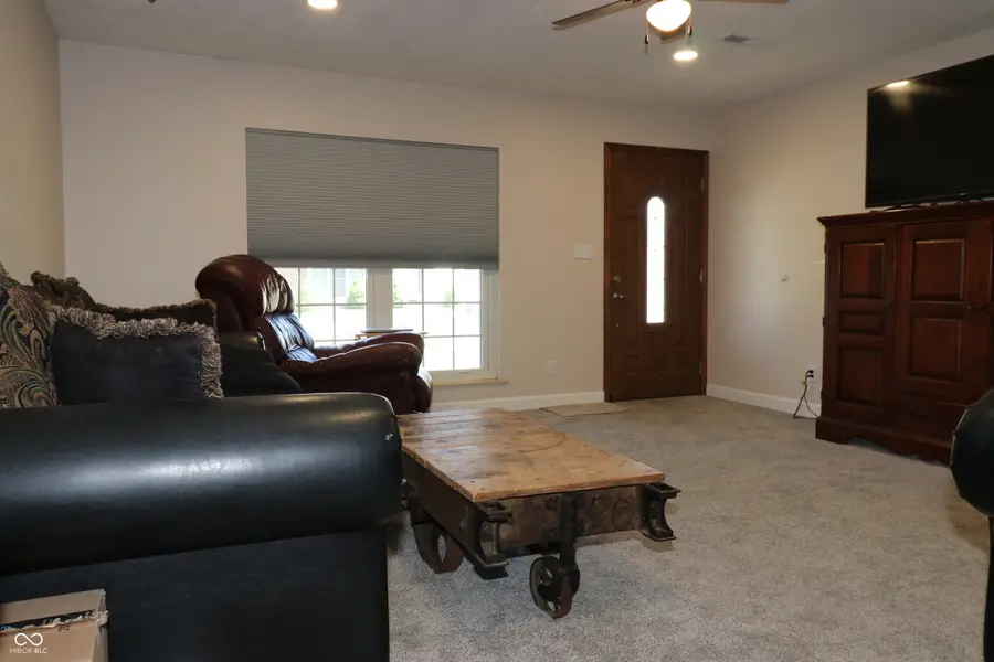 18 Circle Lane, Batesville, IN 47006 - #3