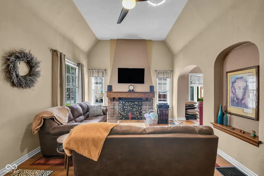 6034 Broadway Street, Indianapolis, IN 46220 - #2