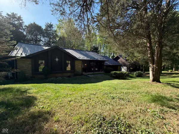 12340 N Cedarwood Drive, Mooresville, IN 46158