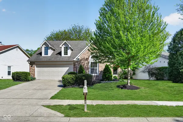 10807 Belair Drive, Carmel, IN 46280