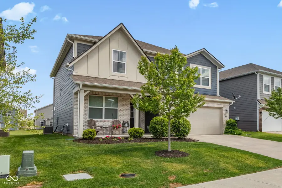 2306 S Bingham Place, New Palestine, IN 46163 - #2