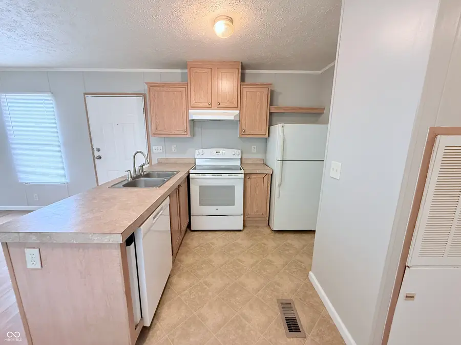 608 E Bard Street, Crothersville, IN 47229 - #3