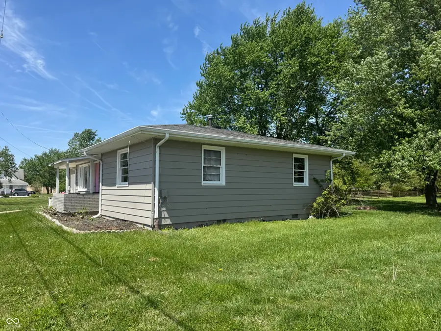 1042 E Mckay Road, Shelbyville, IN 46176 - #3