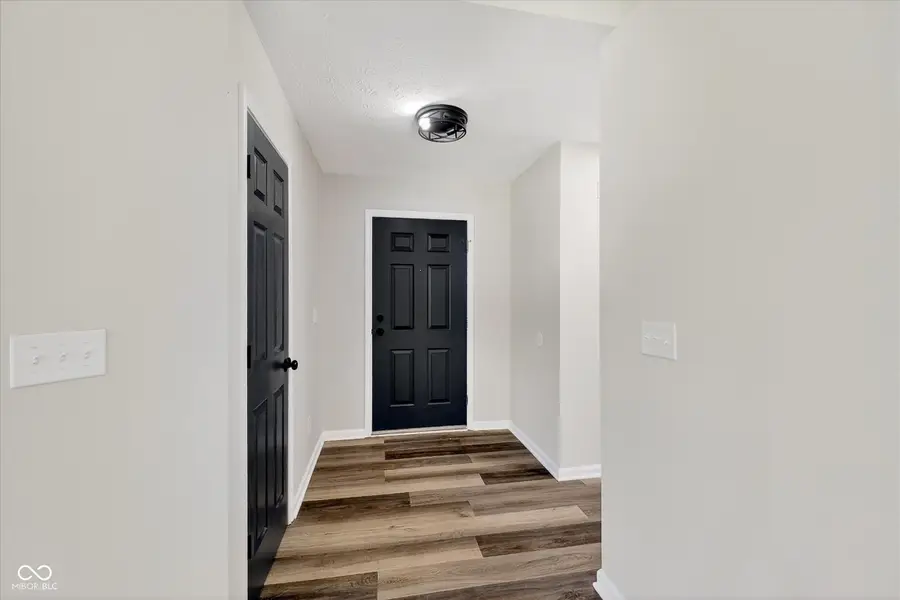 5401 Chestnut Woods Drive, Indianapolis, IN 46224 - #3