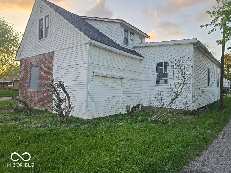 714 W Monroe Street, Alexandria, IN 46001 - #3