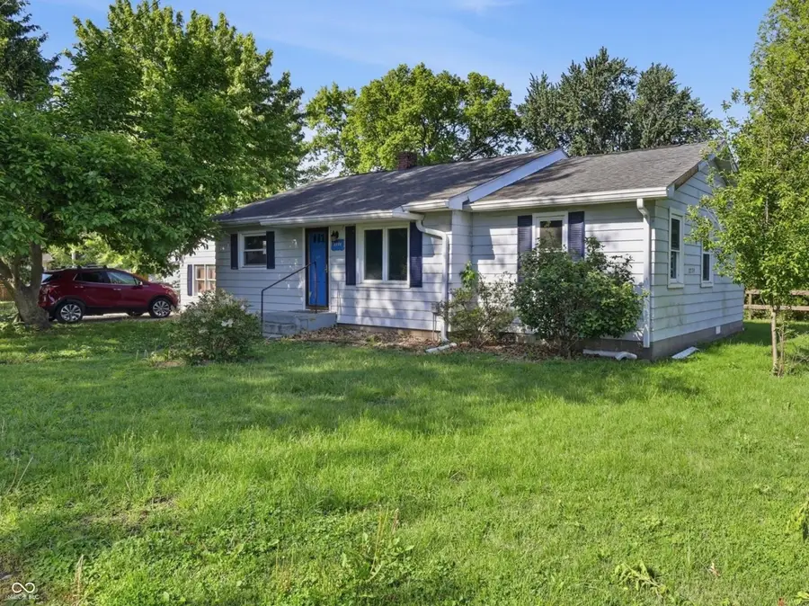 2279 Berne Avenue, Terre Haute, IN 47805 - #2
