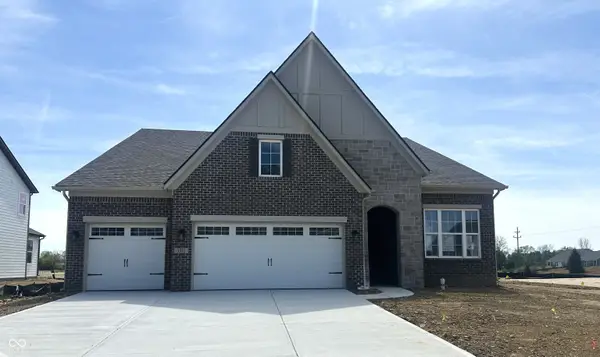 5573 Gaston Road, Avon, IN 46123