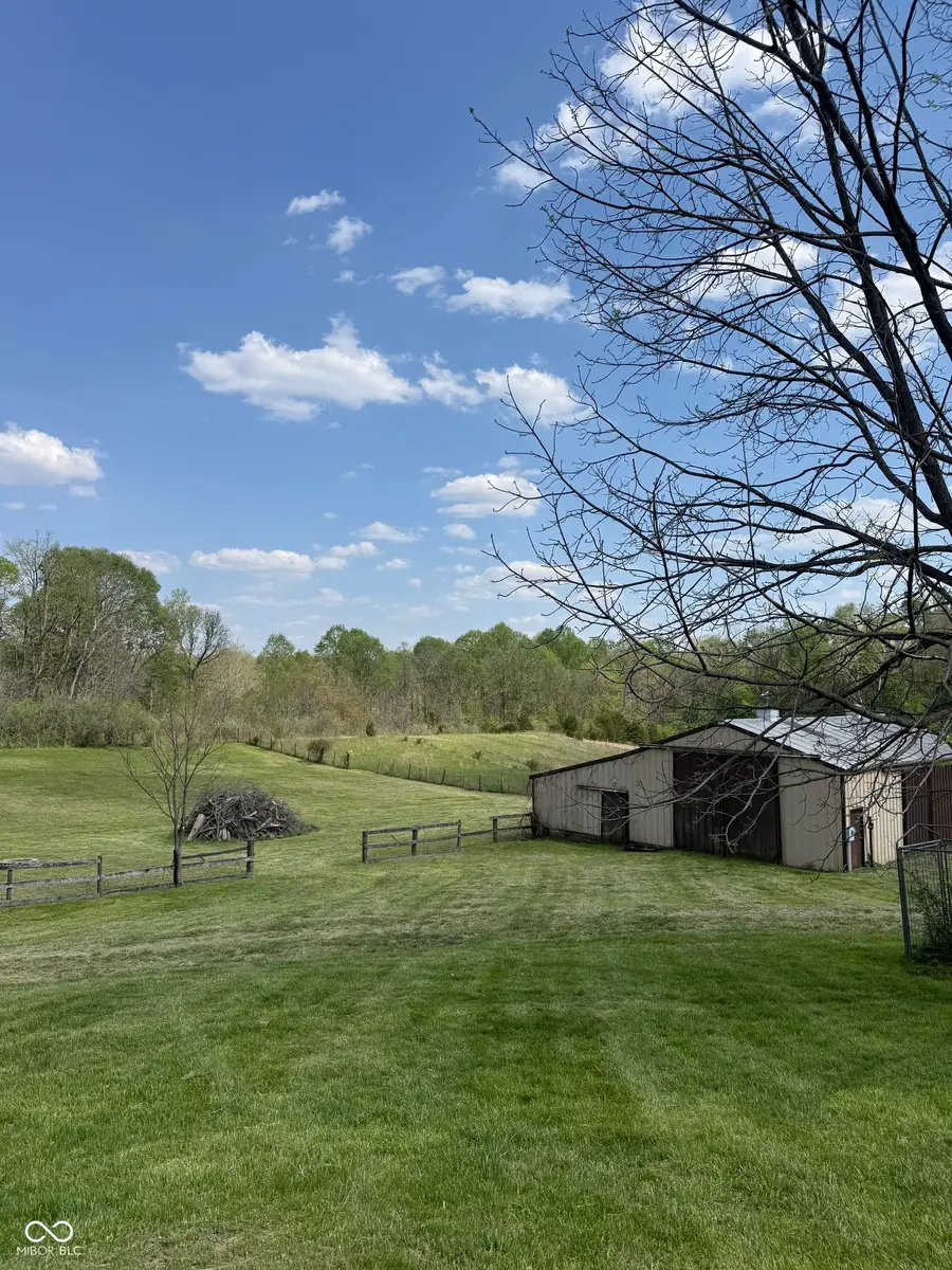 7811 S Sanes Road, Connersville, IN 47331 - #2
