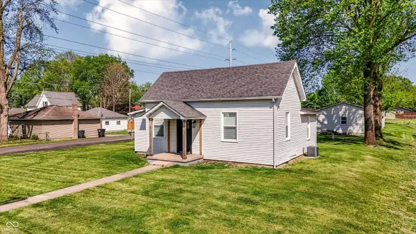 25 N Depot Street, New Palestine, IN 46163