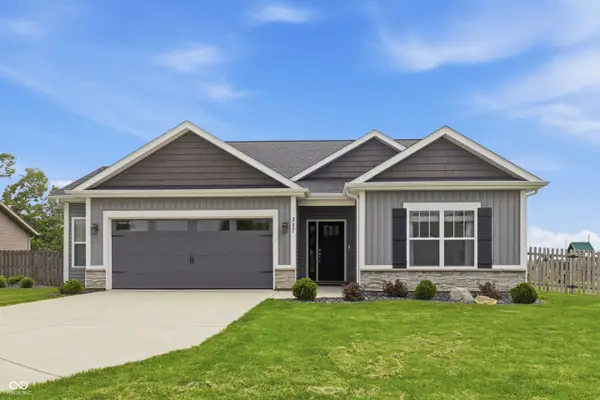 317 E Quail Drive, Oxford, IN 47971